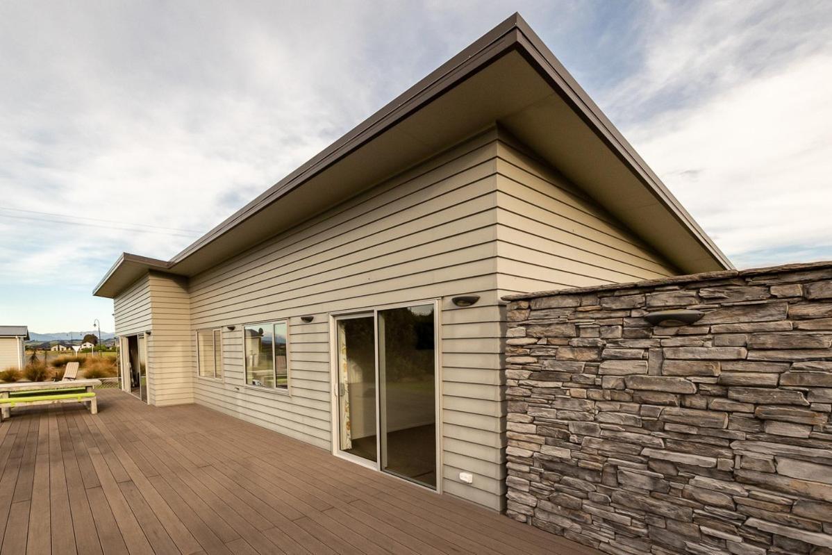 Poppa Pete's - Te Anau Holiday Home Extérieur photo